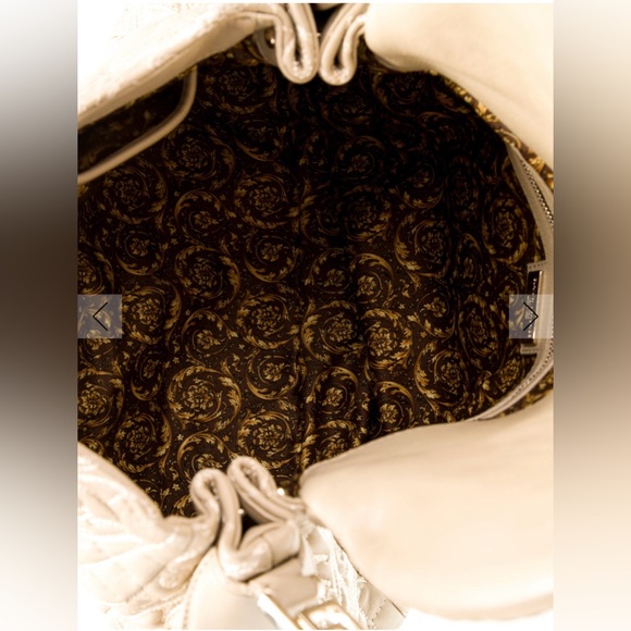 Versace vanitas ivory/cream embroidered leather shoulder bag Medusa #286 - Picture 6 of 8